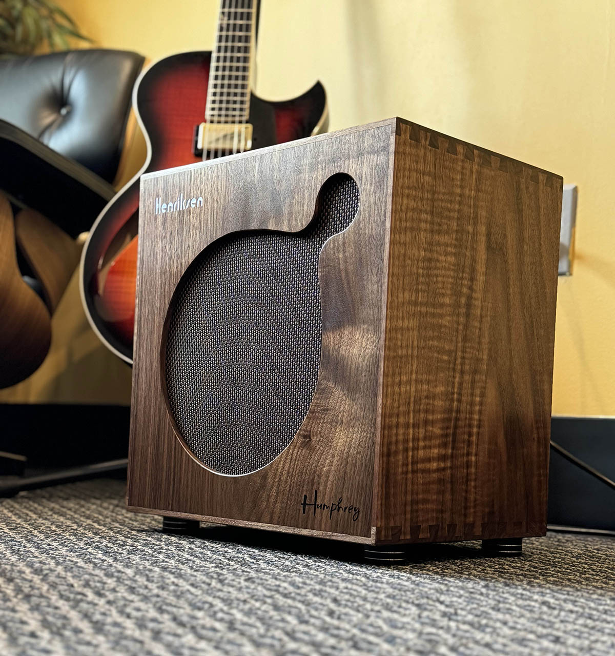 The Bud TEN LTD Walnut SN 4250